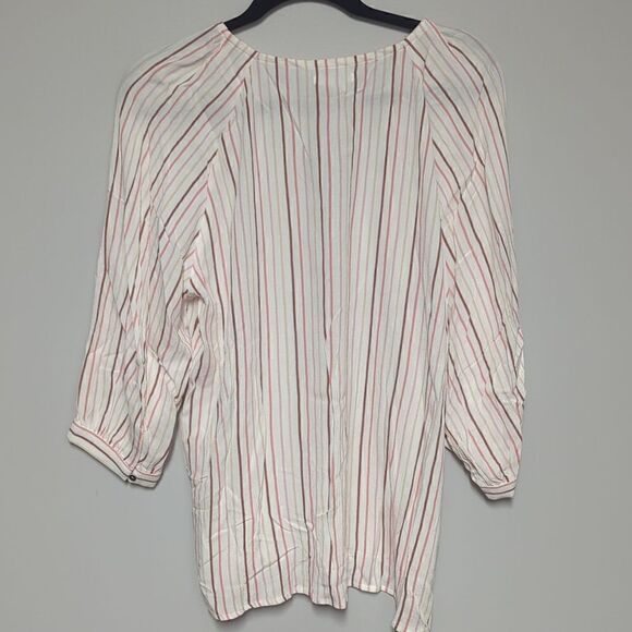 NWT Maurices Pink and White Striped Blouse - Picture 4 of 6